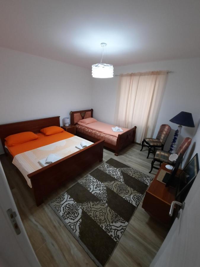 Apartments Mila Τσέτινιε Εξωτερικό φωτογραφία